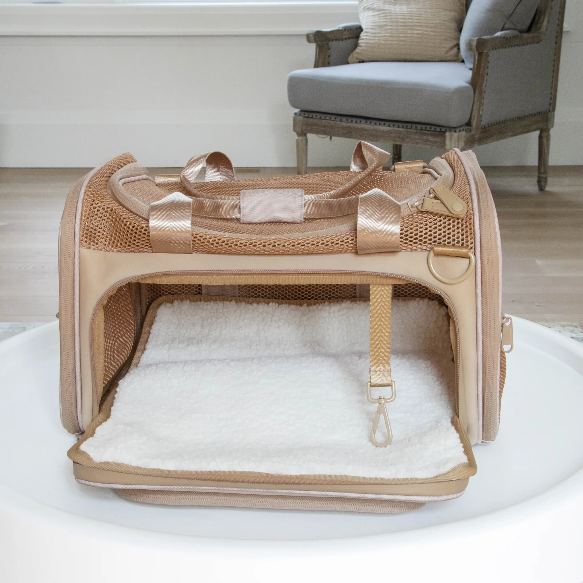 Airline Approved Travel Pet Carrier - Image 10