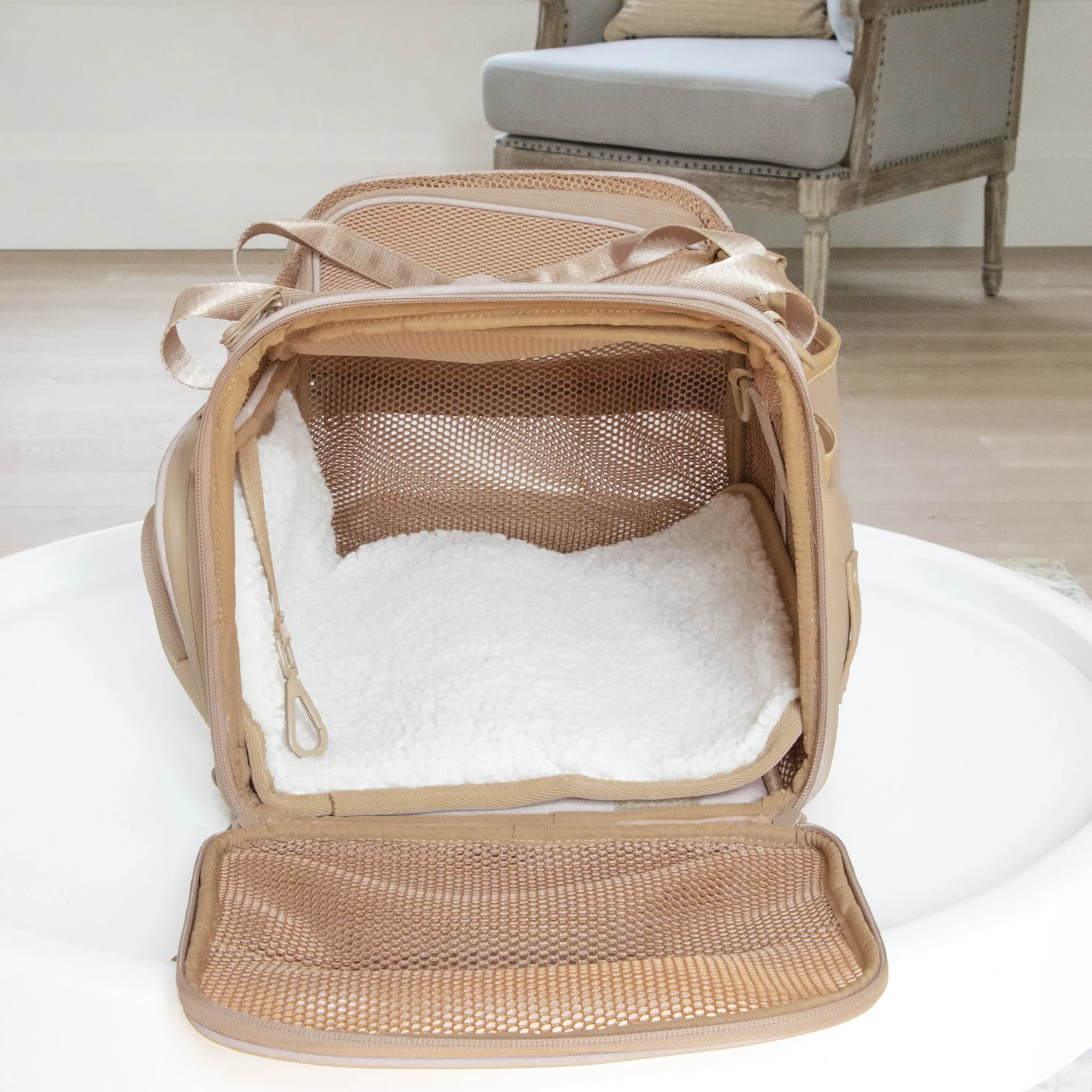 Airline Approved Travel Pet Carrier - Image 6