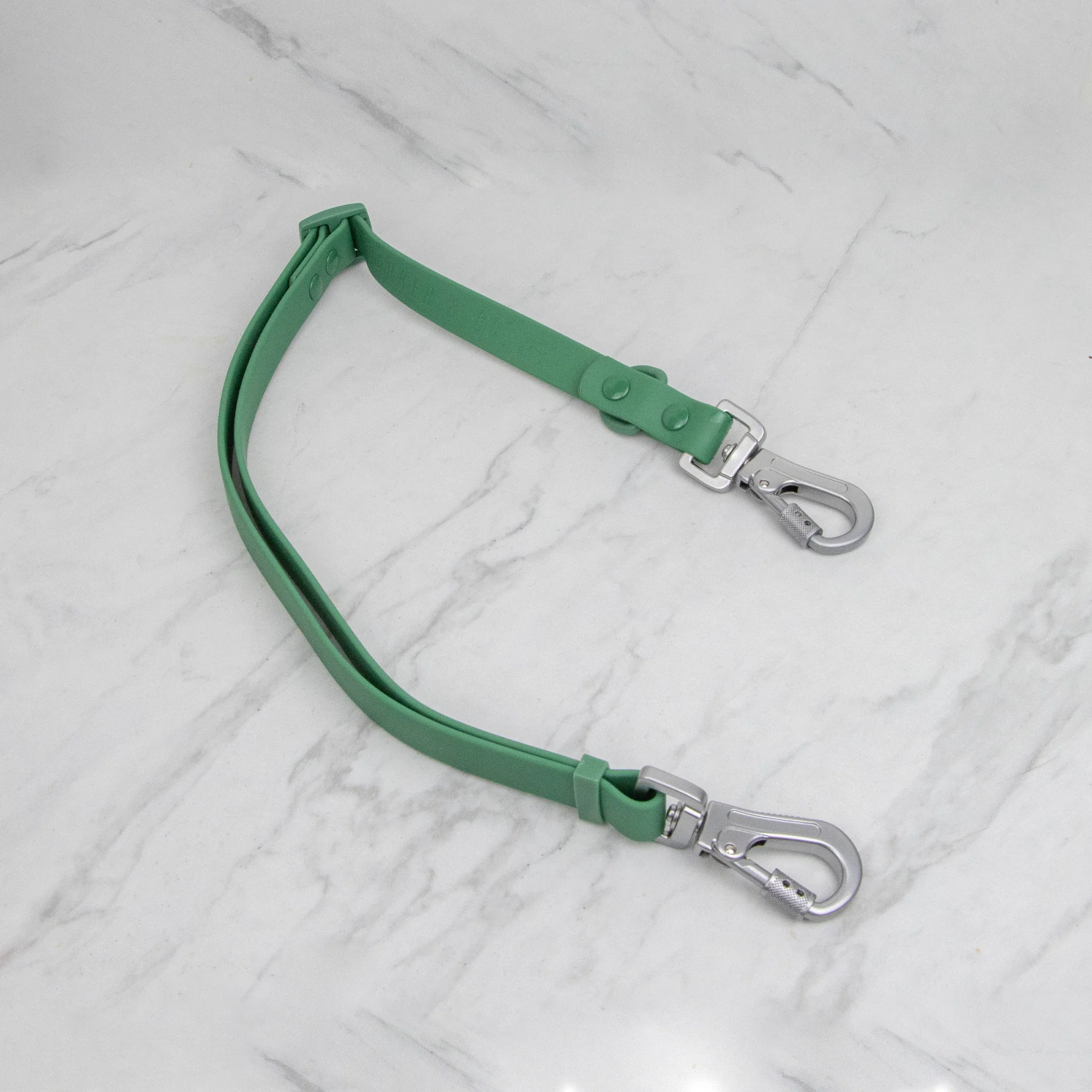 Solace Waterproof Multi-Dog Connector / Traffic Handle - Image 10